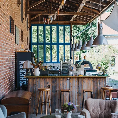 ホテル Ein Ding Der Moglichkeit Waddeweitz