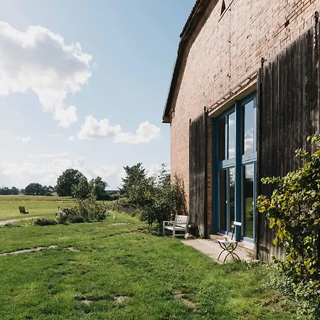 Ein Ding Der Moglichkeit ホテル 2*